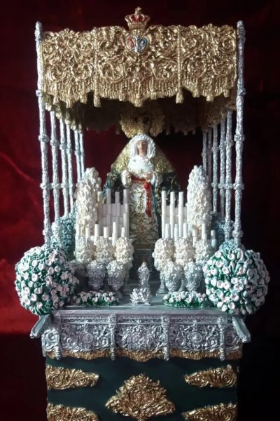 Paso de Nuestra Señora de la Esperanza de Triana